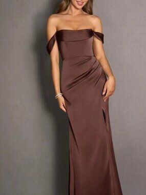 NEW Azazie Valine Mocha Coco Maxi Dress - SIZE 10
